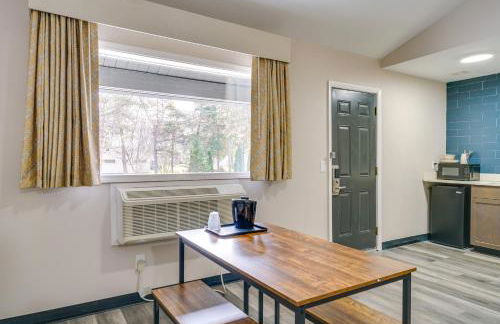 Walk to Shopping and Dining Port Huron Studio - Foto 10