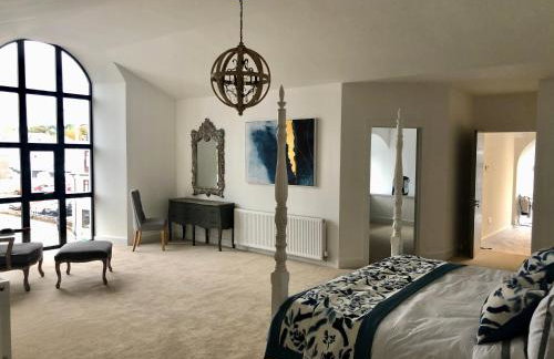 East Church House, Unique 9 bedroom Church, Historic Market Town. - Foto 26