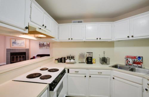 Baton Rouge Townhome with Pool Access - 7 Mi to LSU! - Foto 9