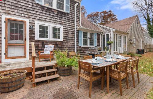 Game Room Central AC 4 mins to Craigville Beach - Photo 33