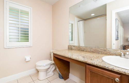 Rendezvous at Regal Palms - Nearby Theme Parks - Foto 45