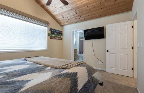 Tahoe Vista Home w/ Spa close to Northstar & Lake - Foto 39