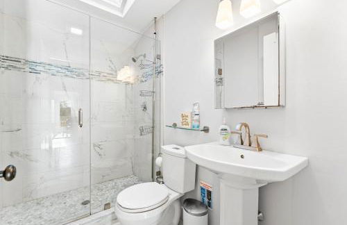 Fresh Pond Chateau Renovated Bright and Cozy Home - Foto 22