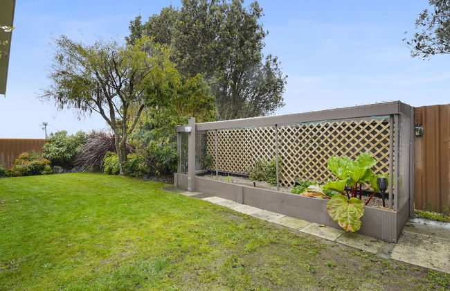 Lakeview Escape with spa - sauna - patio - Photo 43