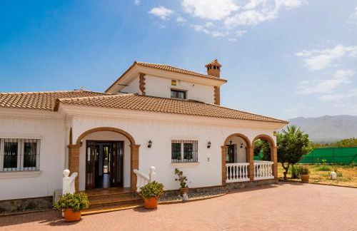 Villa Blanca Málaga - Private Villa - Heated Pool - Photo 8