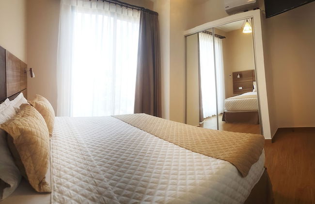 Premium Suites Deluxe Aparthotel Equipetrol - Photo 10