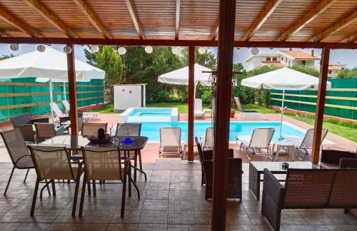 Maria Lemoni swimming pool apartment - Foto 13