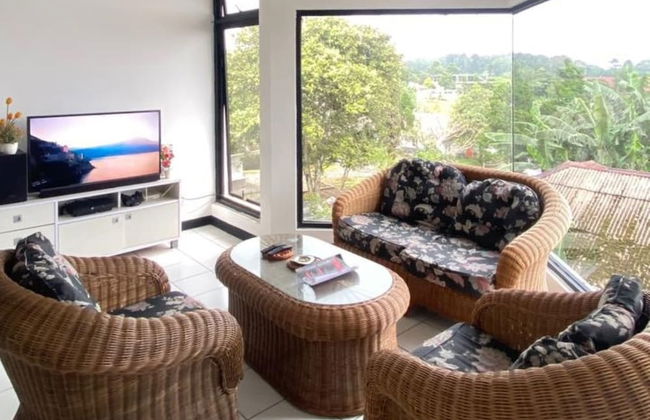 Villa Gunung Bhakti - Photo 11