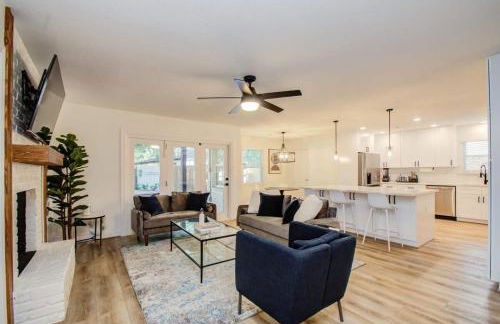 Stunning Modern Dream Home w Pool Grill Foosball - Foto 6