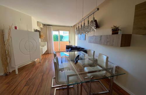 Encantador Ático a 2,6 km de la Playa - Foto 3