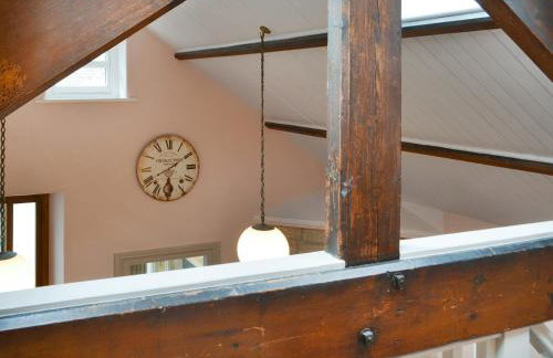 The Old Telephone Exchange - Photo 18