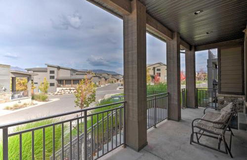 Modern Huntsville Resort Retreat with Deck and Hot Tub - Foto 30