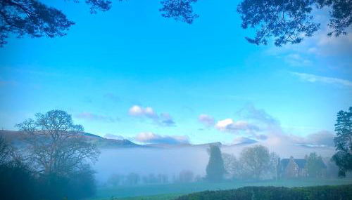 Mountain View Cottage, Hot Tub , Stunning Views - Foto 5