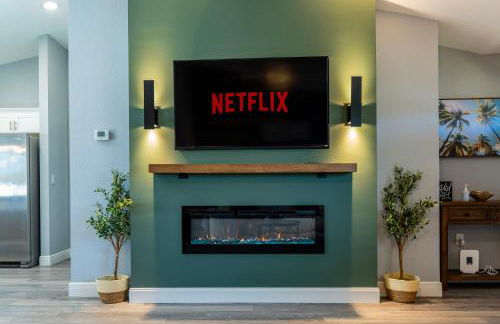 COZY home with fenced patio - Foto 45