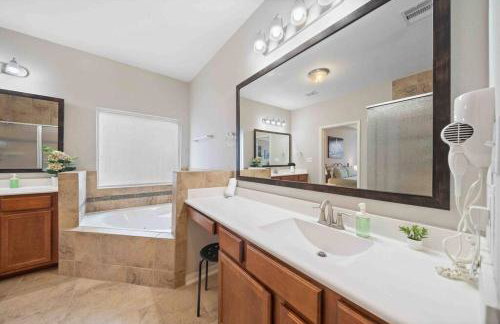 Houston House~Sleeps 16~Arcade Style Game Room - Foto 2