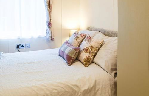 Riverside Lodge - Photo 17