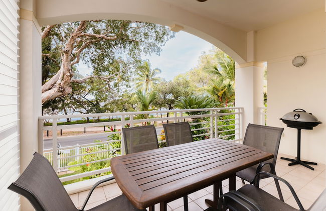 Villa Beach Palm Cove - Photo 53