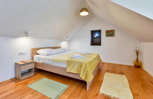 Awesome Home In Breznicki Hum - Foto 33