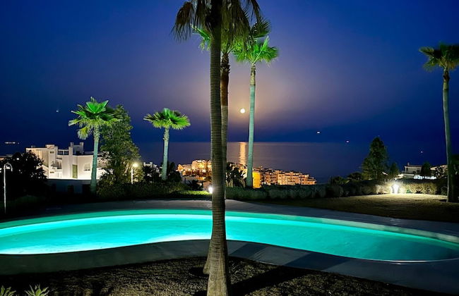 Happy Travel South Beach 1-1b - Photo 2