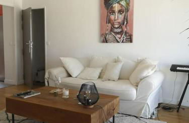 Appartement proche centre avec parking gratuit - Foto 1