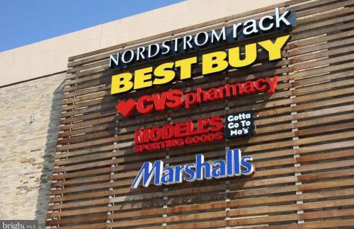 CLARENDON,SUPRLOCATION,8ppl,PRIVATE,METRO,PARK - Foto 37