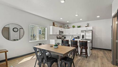 Brand New 3BD 2 5BTH Triplex Unit Near Downtown - Foto 5