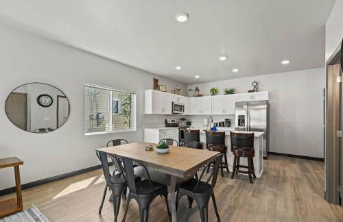 Brand New 3BD 2 5BTH Triplex Unit Near Downtown - Foto 5