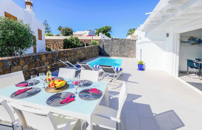 Villa Familia - Photo 24