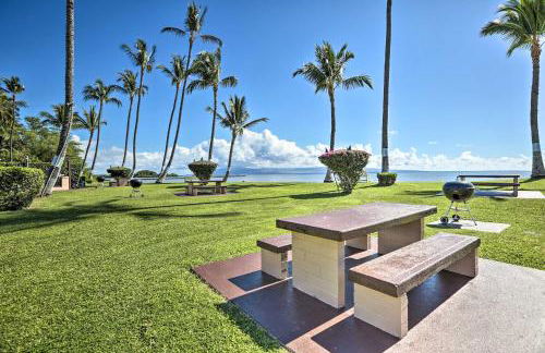 Lush Molokai Island Oasis with Private Pool and Beach! - Foto 3