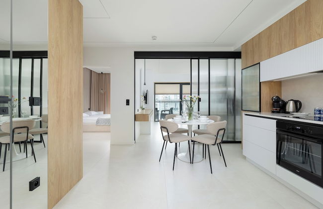 Beachside Apartment by Renters - Photo 7