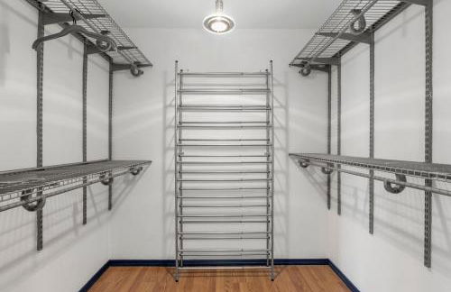 Relaxing Coastal Comfort - Heated Pool - Photo 12