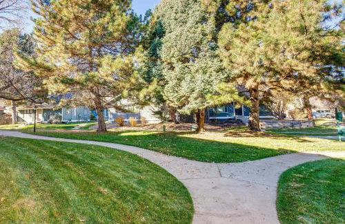 1 Mi to Light Rail Englewood Condo with Pool Access - Foto 24