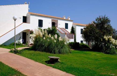 Vistas al mar y la piscina - Foto 28