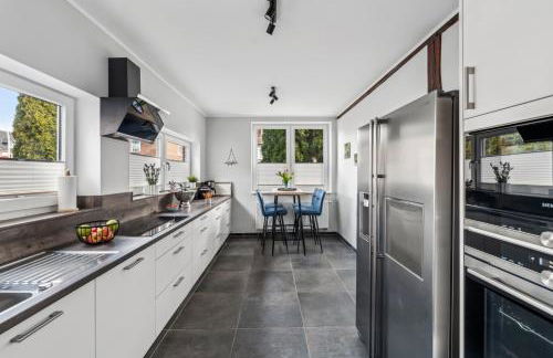 Luxury city apartment with parking - Foto 17