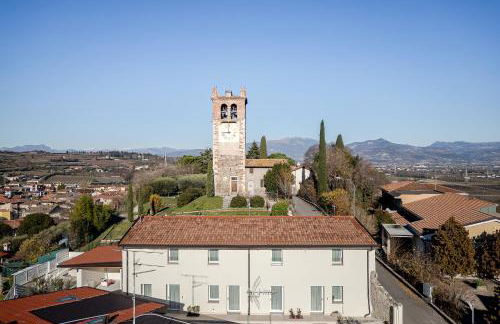 Al Castello Aparthotel - Camere e Appartamenti tra Verona e Lago di Garda - Foto 1