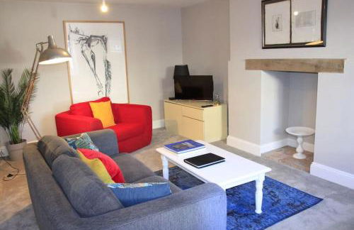 Central Shaftesbury with private parking - Foto 16