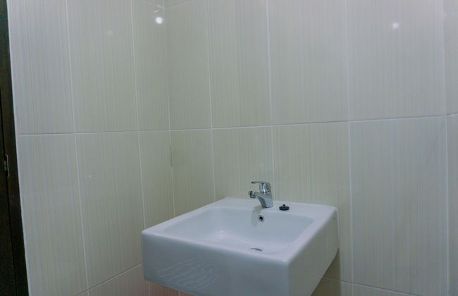 Modern Look And Spacious 1Br At Neo Soho Apartment - Foto 20