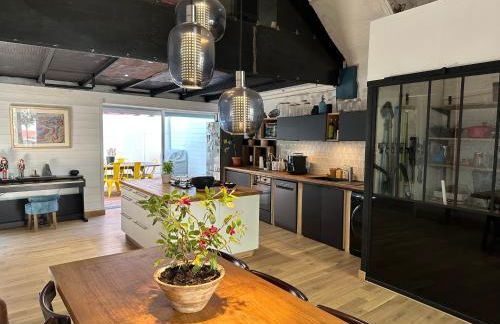 Loft des Chartreux - 150m2 4 chambres Hammam Piscine Centre-ville - Foto 17