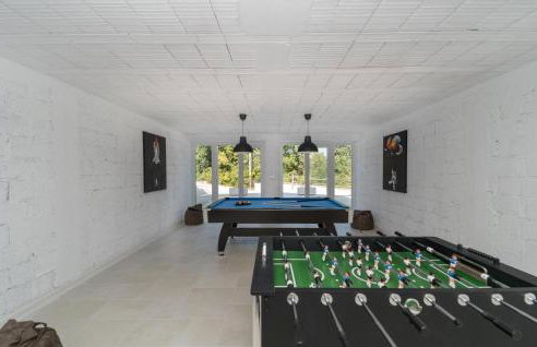 Awesome Home In Crklada With Wifi - Photo 31