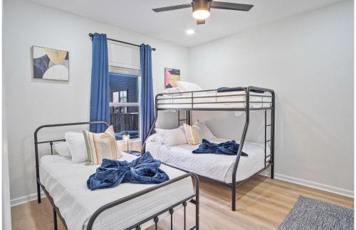 Perfect Spot to Relax 4br/3ba Near Dtown Hemisfair - Foto 40