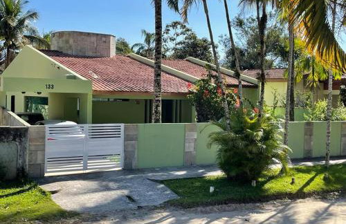 Casa a 50 metros da Praia da Riviera no Jardim São Lourenço - Casa com Wi-Fi - Foto 1