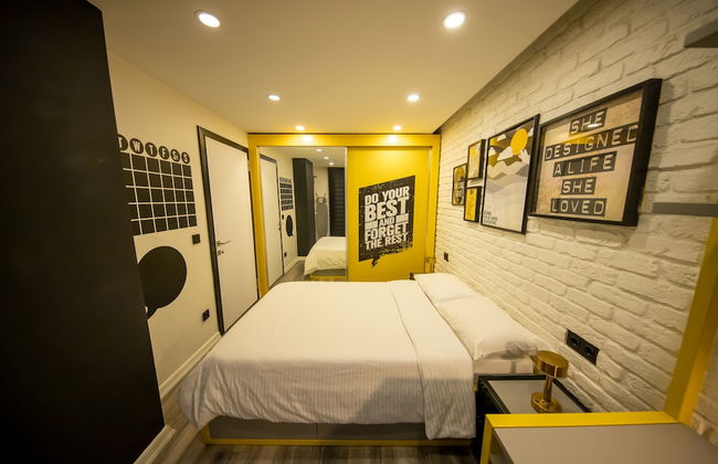 Ava Boutique - Foto 14