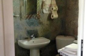 Melissa Apartments - Photo 17