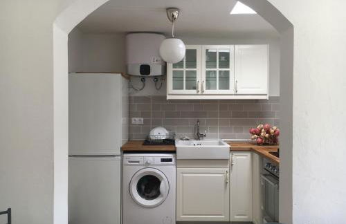 FAMILY COTTAGE AMONG OLIVE TREES - Photo 23