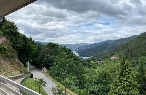 Gerês Distinto - Foto 1