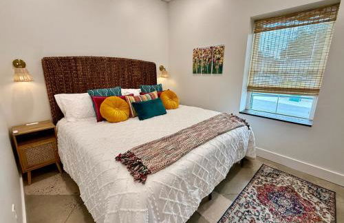 Boho Bliss Downtown Apartment in Historic Pilot Mountain - Foto 13