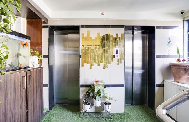 Cozy Stays Andheri Near Western Express Highway - Photo 26