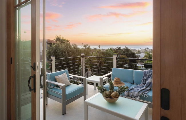 Maven by Avantstay 5 Minutes to the Beach! Ocean Views & Spacious Design - Foto 1