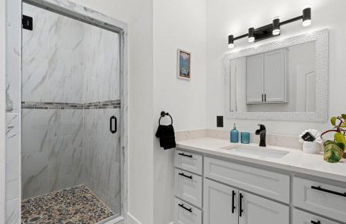 Charming Family Getaway Near Medina River - Foto 18