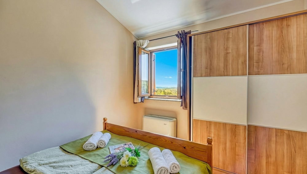 Grad Inn Apt Rosemary With Pool - Foto 1, Quarto